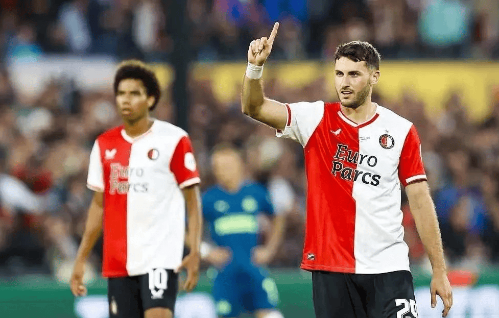 mk体育下载包含训练课后费耶诺德再遭质疑——全明星赛节点到来；压力陡增；训练强度显著提升的词条